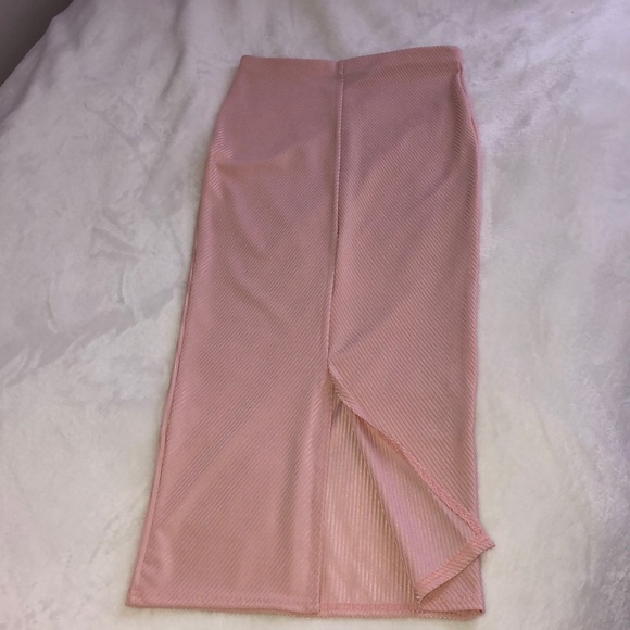 Boohoo Dresses & Skirts - Boohoo Pink Midi Bodycon Front-slit Skirt